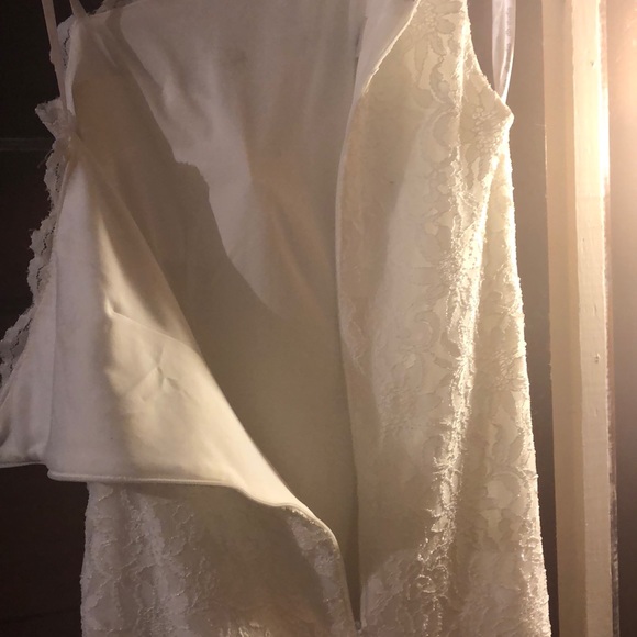 David's Bridal | Dresses | David Bridal Scalloped Oneshoulder Lace ...